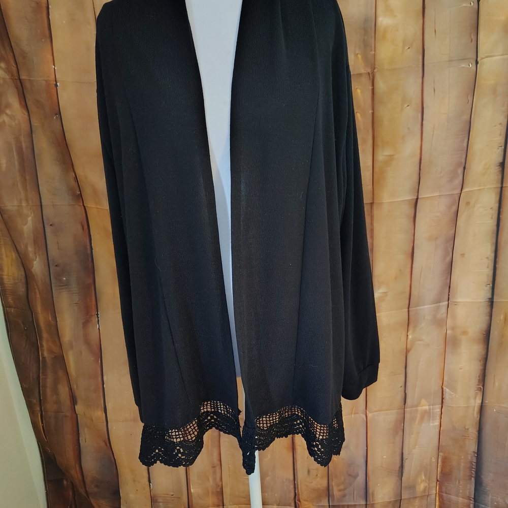 XL MYOBE Women's Elegant Black Long Sleeve Sweater